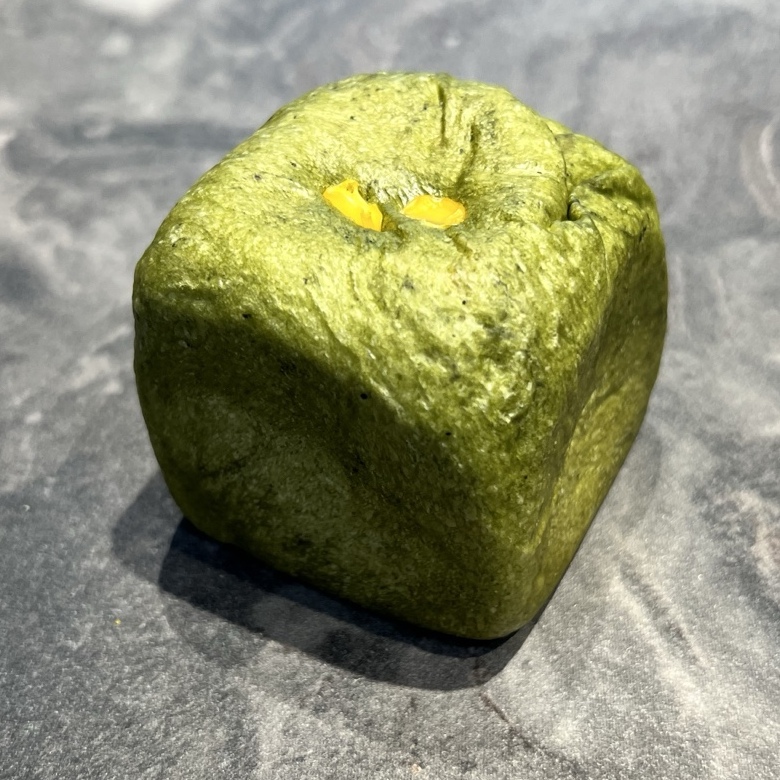 ポテサラコーンのキューブパン